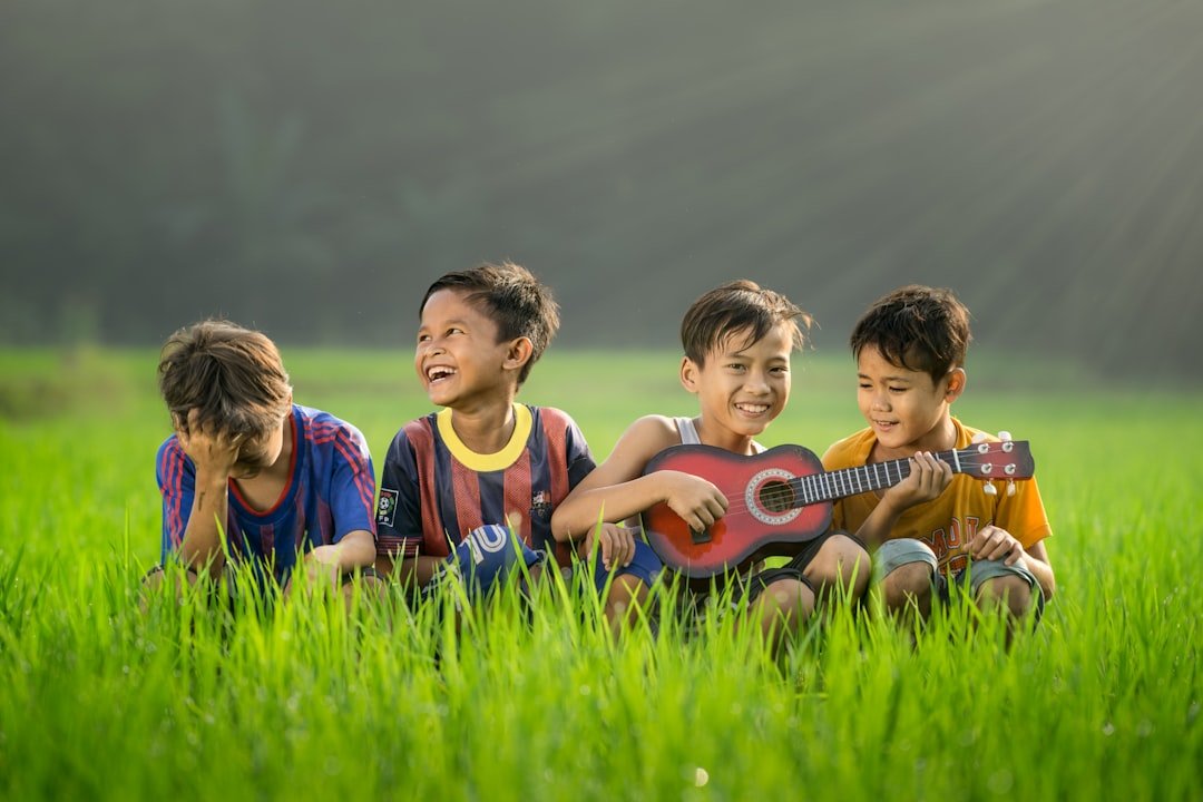 Photo Image: Kids training Nouns: Kids, training