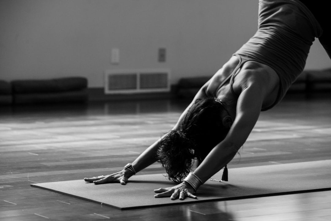 Photo Image: Gym equipment Nouns: Women, workout, fitness, weights, machines